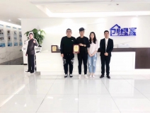 熱烈祝賀李總、王總簽約創(chuàng)綠家鞍山市區(qū)級(jí)代理！