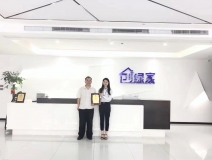 熱烈祝賀張總簽約創(chuàng)綠家鄭州市縣級(jí)代理！